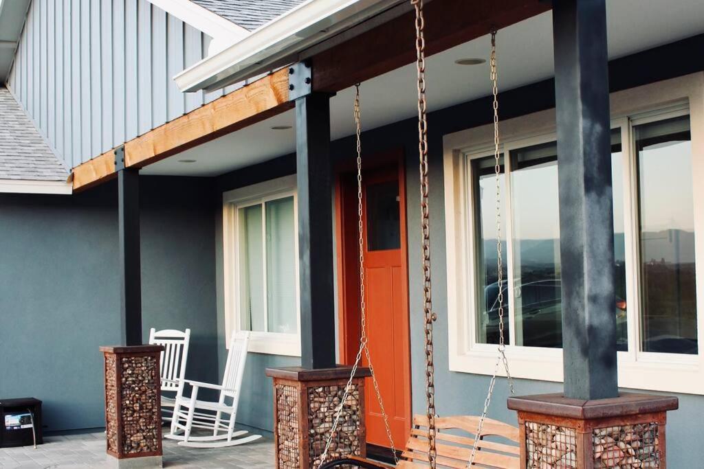Modern 3 Bedroom Home كوتنوود المظهر الخارجي الصورة
